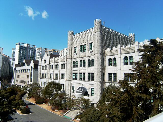 Dongduk Women's University 동덕여자대학교